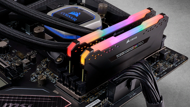 Guia Completo: Como Escolher a Frequência e Latência da Sua RAM Gamer