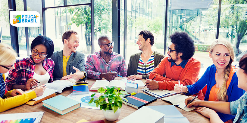 ProUni e Fies: Diferenças e como conseguir sua bolsa ou financiamento