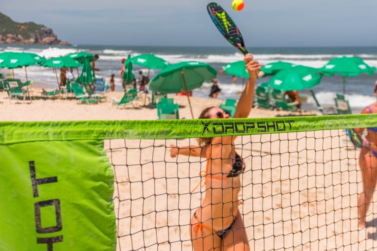 quantos metros de areia para uma quadra de beach tennis
