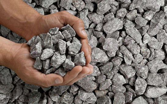 Brita para Jardins: Espessuras e Quantidades Ideais para um Paisagismo Perfeito