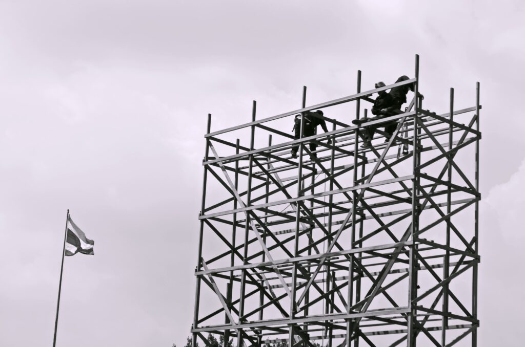 quantos quilos um andaime suporta