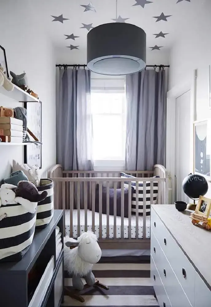 organização quarto de bebê pequeno
