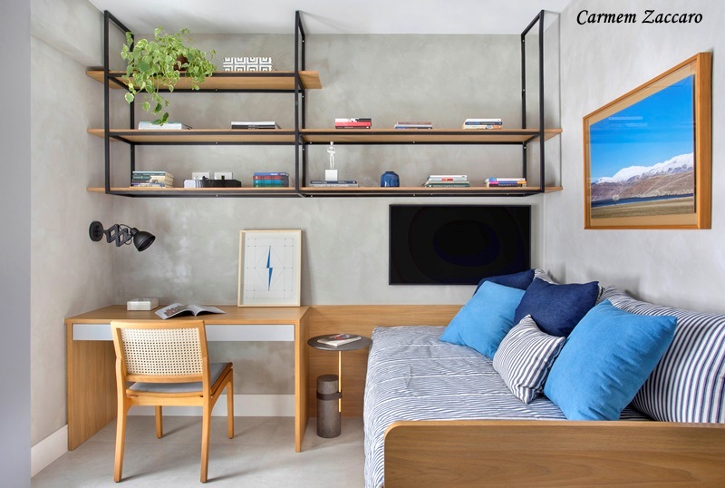 quarto de hospedes com escritorio