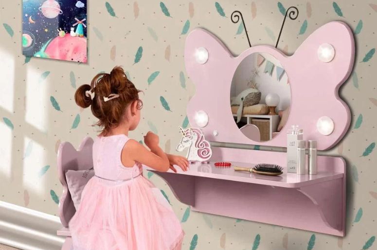 Iluminação criativa: transformando o quarto de menina com LED e luz indireta