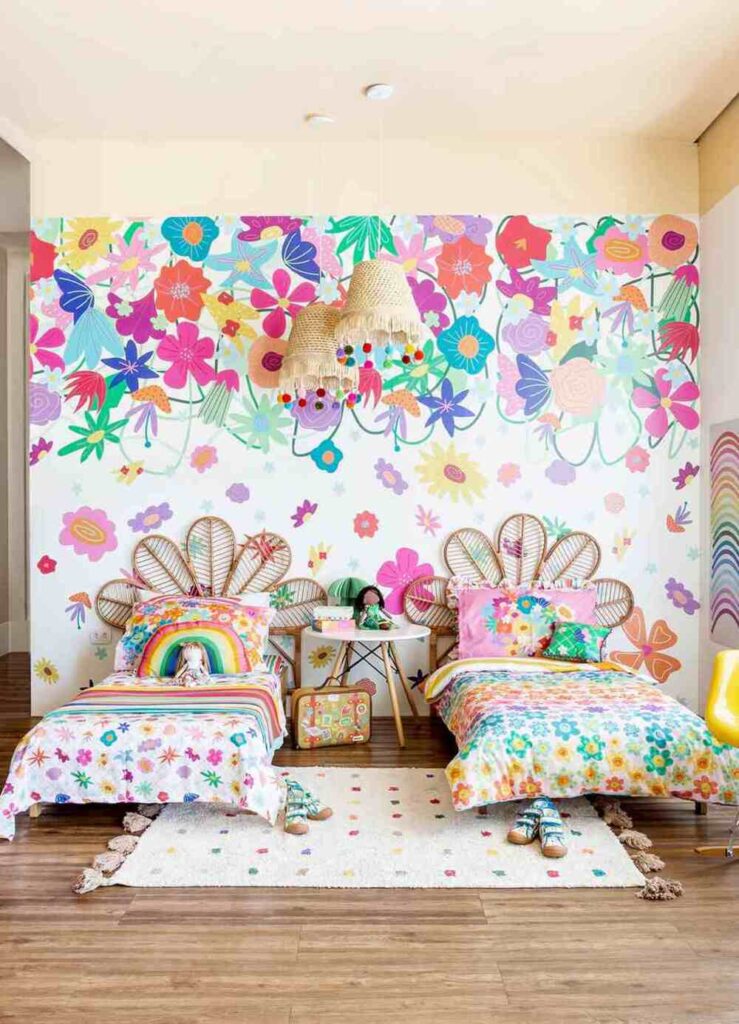 Papel de parede ou pintura setorizada: qual a melhor opção para o quarto de menina?