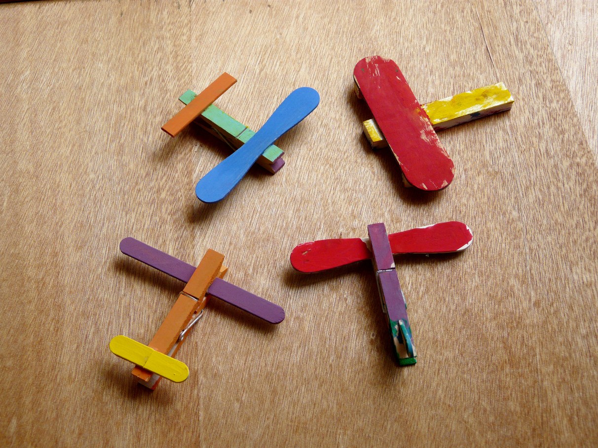 Atividades com Palitos Largos: Quebra-Cabeça Adaptado para Crianças Menores