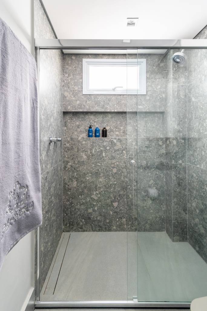 Como limpar ralo oculto eficientemente