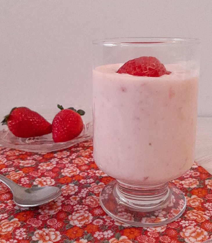 como usar iogurte natural em receitas