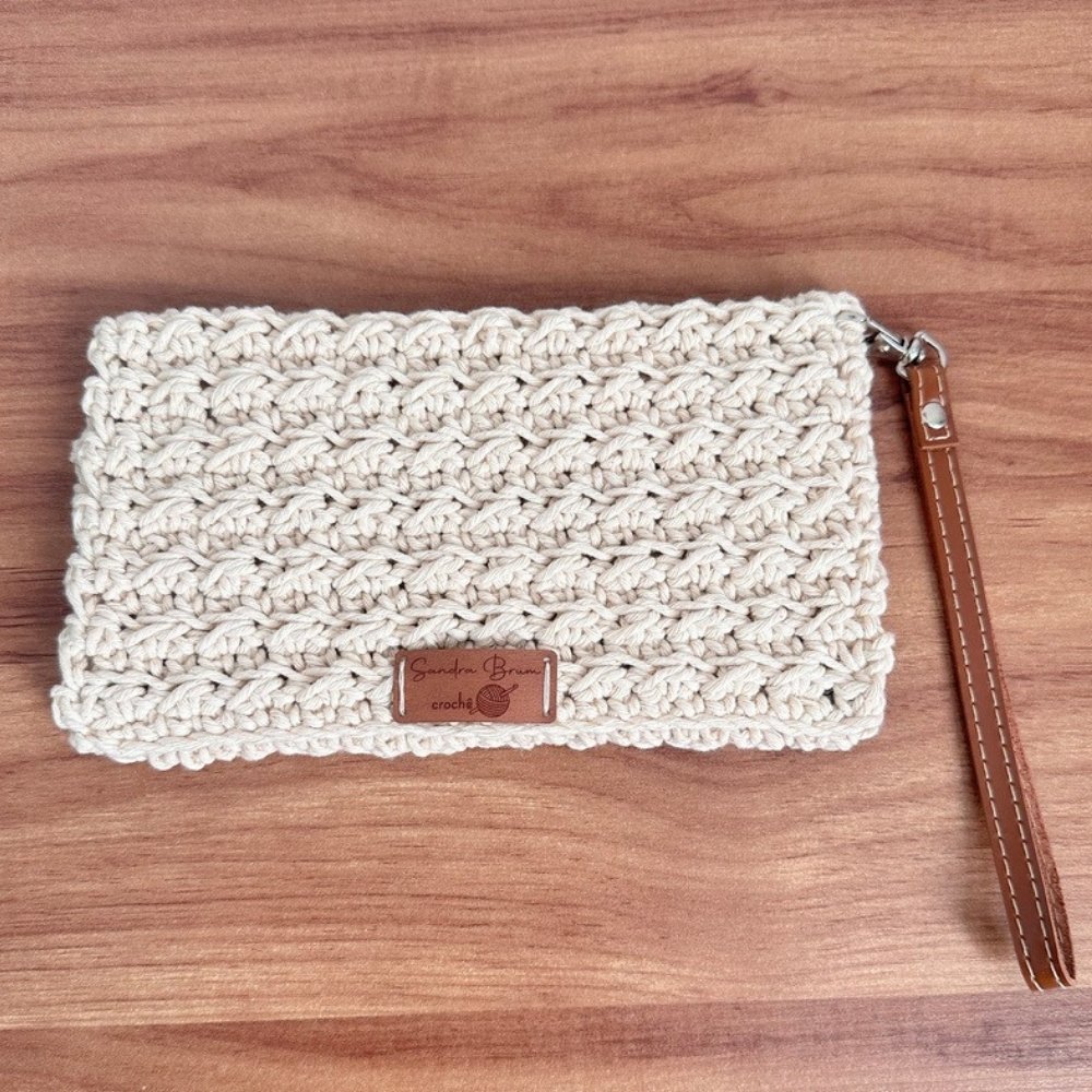 Ferramentas Essenciais para Começar no Crochê