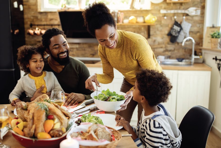 benefícios de comer junto