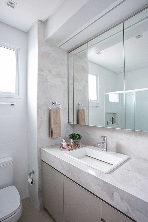 3. Guia Completo: Pintura Epóxi em Azulejos de Banheiro Alugado