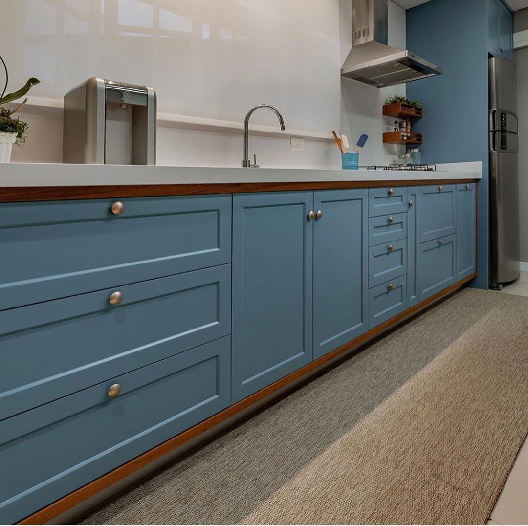 Como escolher a tinta certa para armários de cozinha