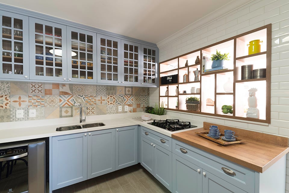 5 ideias criativas para trocar puxadores de armários