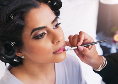 Como Escolher a Paleta de Cores Perfeita para Seu Estúdio de Beleza