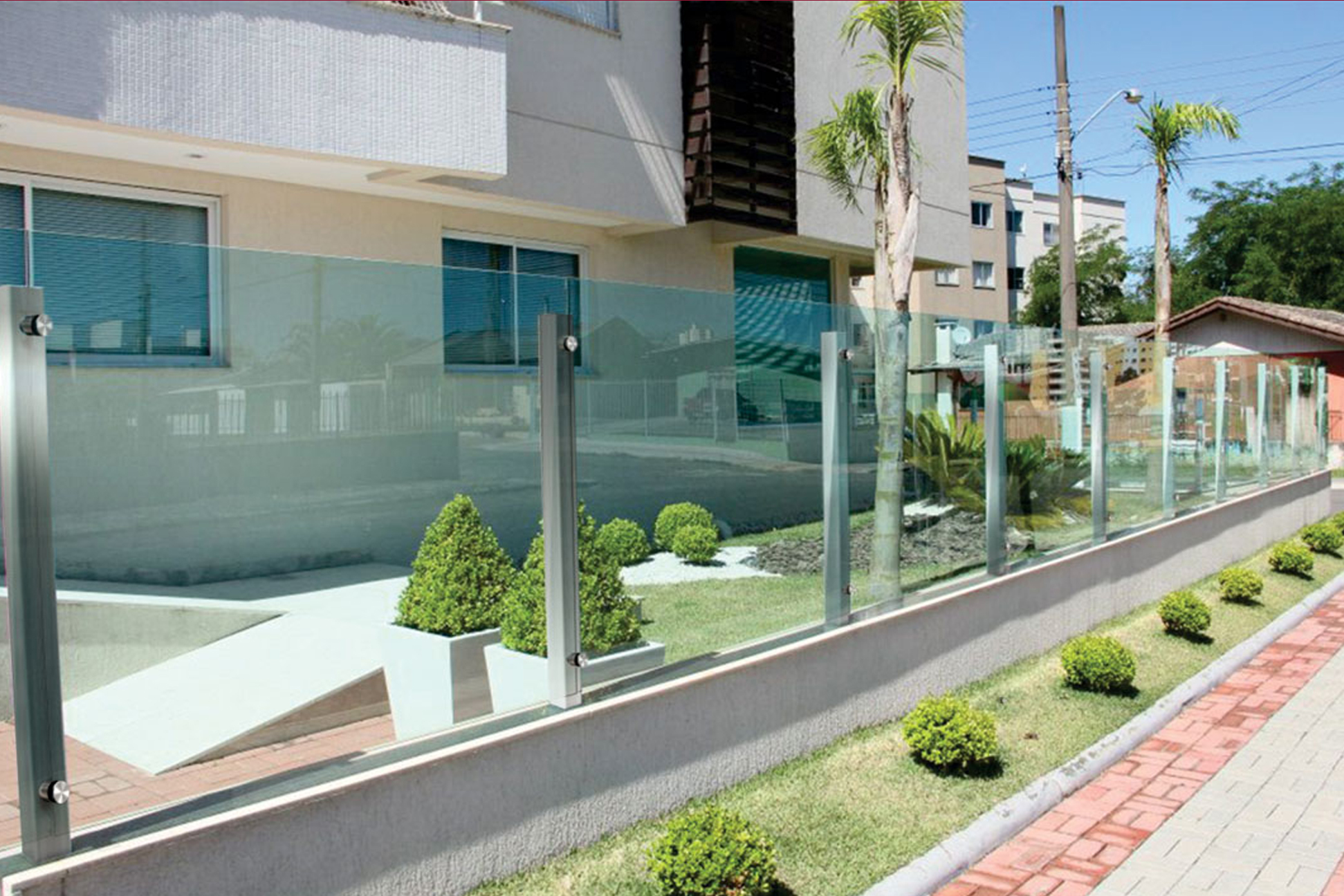 muro de vidro temperado vs laminado qual escolher