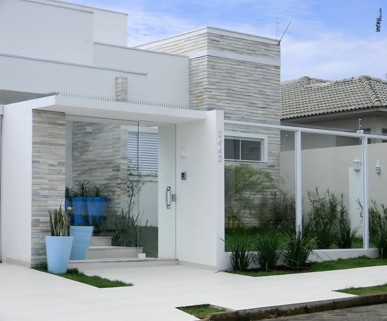 erros comuns ao instalar muro de vidro