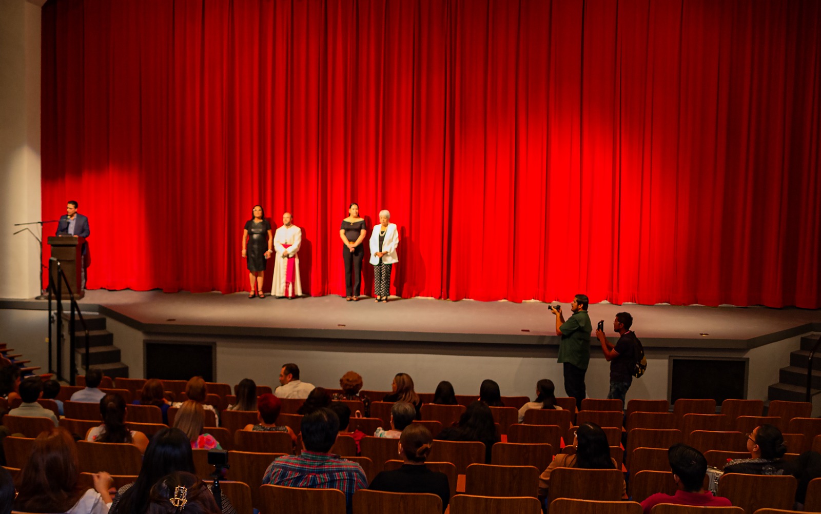 normas para reforma de teatro brasil