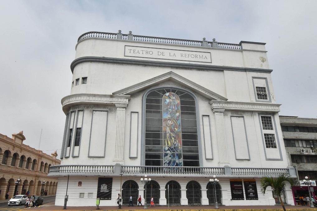 modernização de sistemas cênicos teatrais