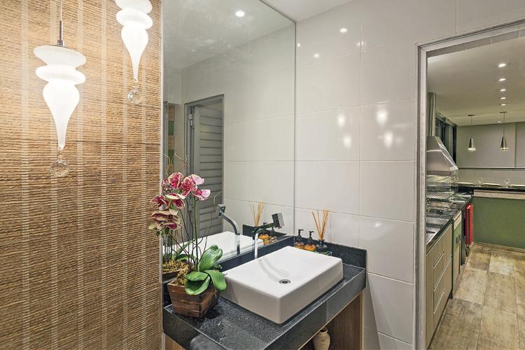 revestimento bambu natural ou porcelanato para banheiro