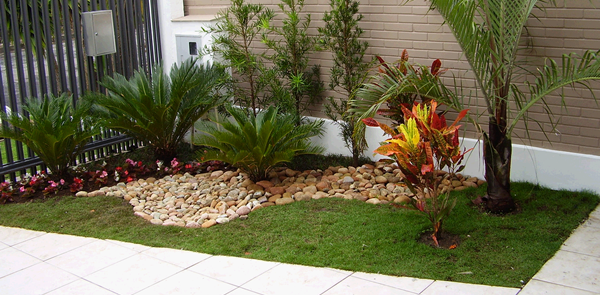 Piso Drenante: A Solução Sustentável para Jardins Pequenos