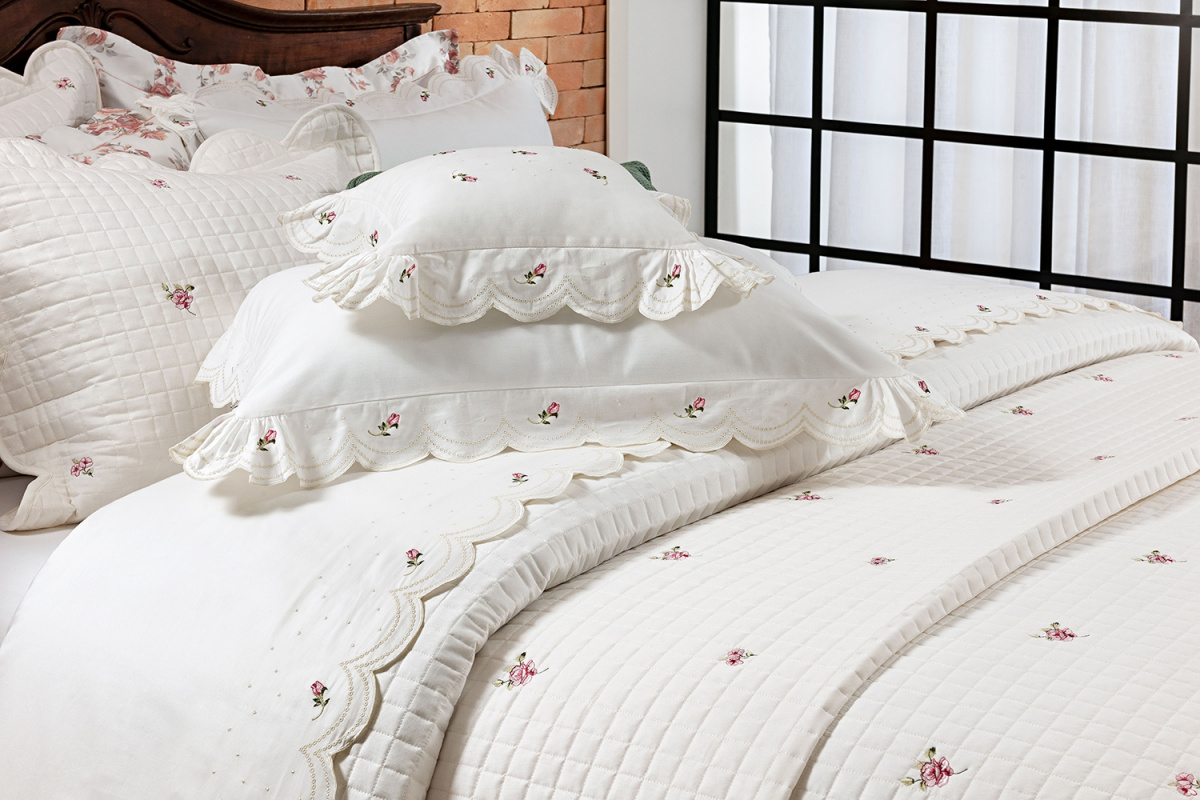 medidas de lençol para cama queen size