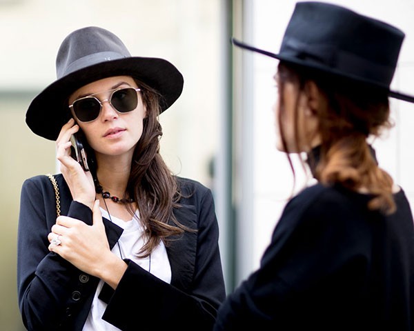 roupa para usar com chapeu top hat feminina