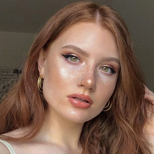 roxo para realçar olhos verdes