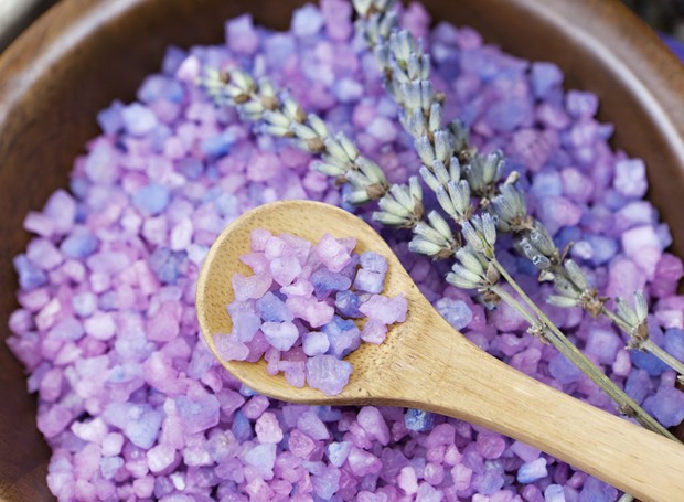 Guia Completo: Como Escolher o Melhor Sal de Banho para Suas Necessidades