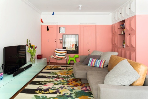 sala de estar com duas cores na parede