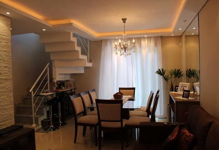 Como Escolher o Tipo de Escada Ideal para sua Sala