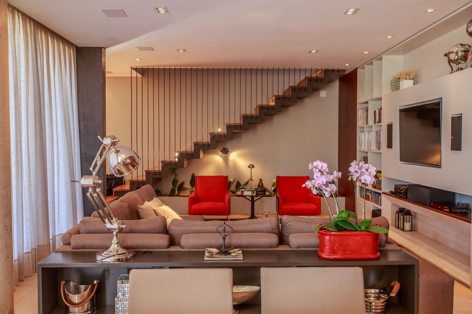 Tendências de Iluminação para Escadas em 2025