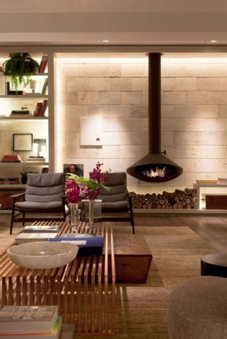 sala de estar com lareira