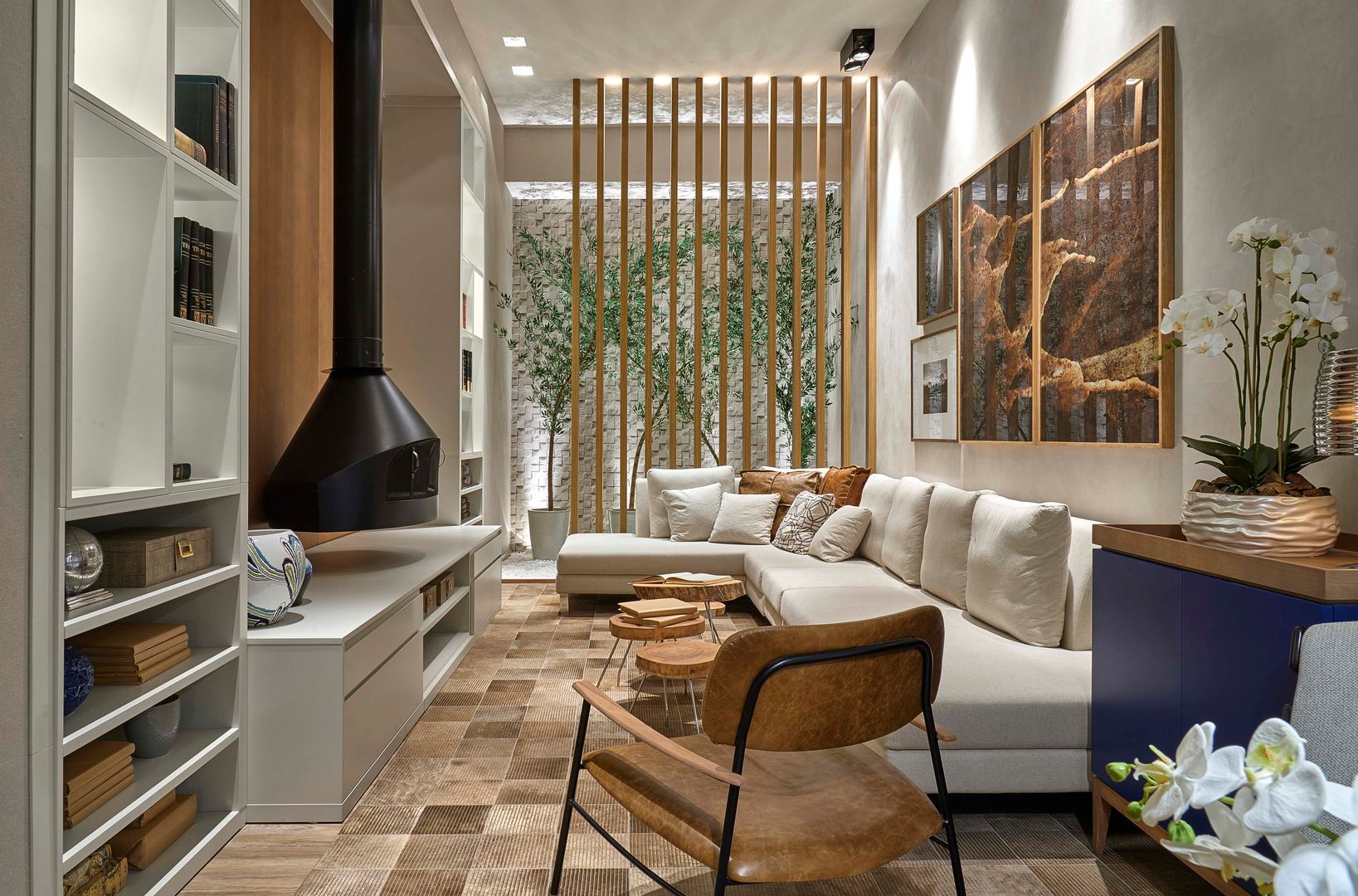 Lareira Ecológica vs. Lareira a Gás: Qual a Melhor Opção para Você?