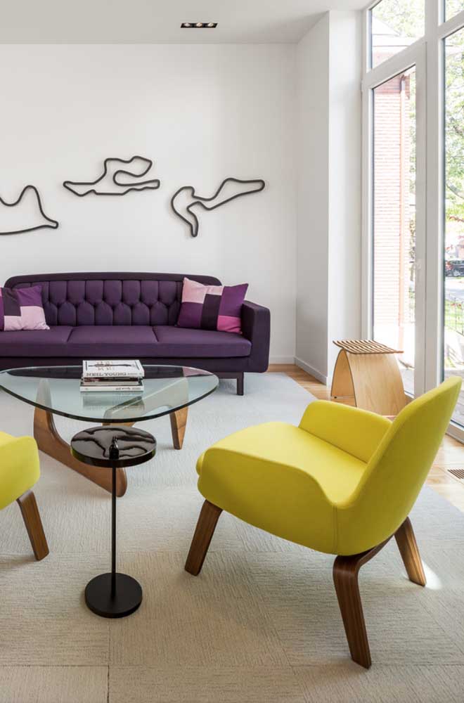 sofás com formas orgânicas 2025