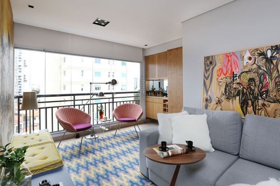 sala de estar integrada com varanda