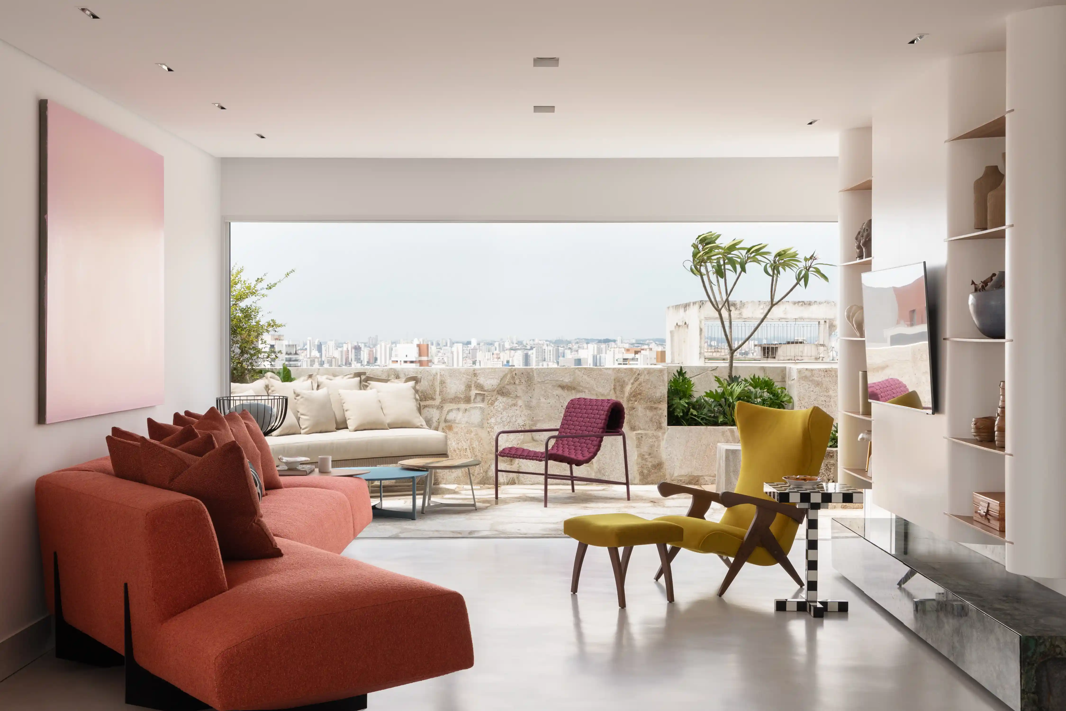 sala de estar integrada com varanda