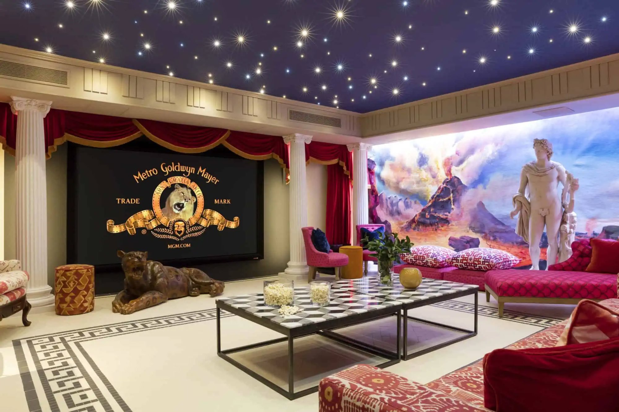 como montar sala de cinema em casa