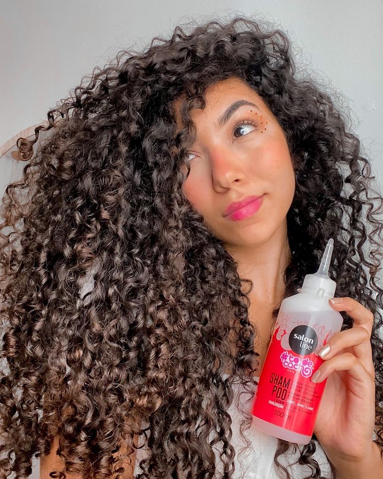 Os Benefícios do Shampoo Queravit para Cabelos Danificados