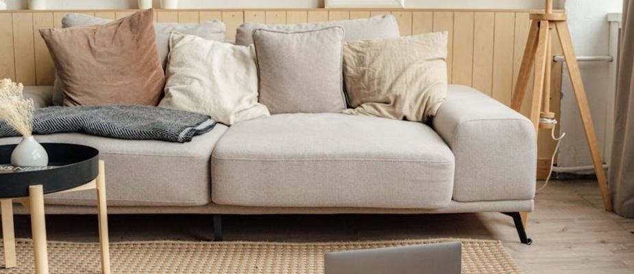 quais cores combinam com sofa bege