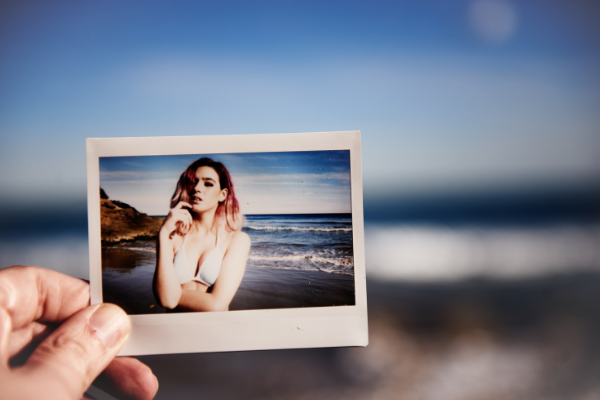 Sonhos de Exposição: Entenda o Medo de Ser Julgado no Subconsciente