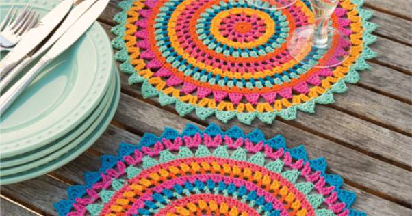 cores de sousplat de crochê para combinar