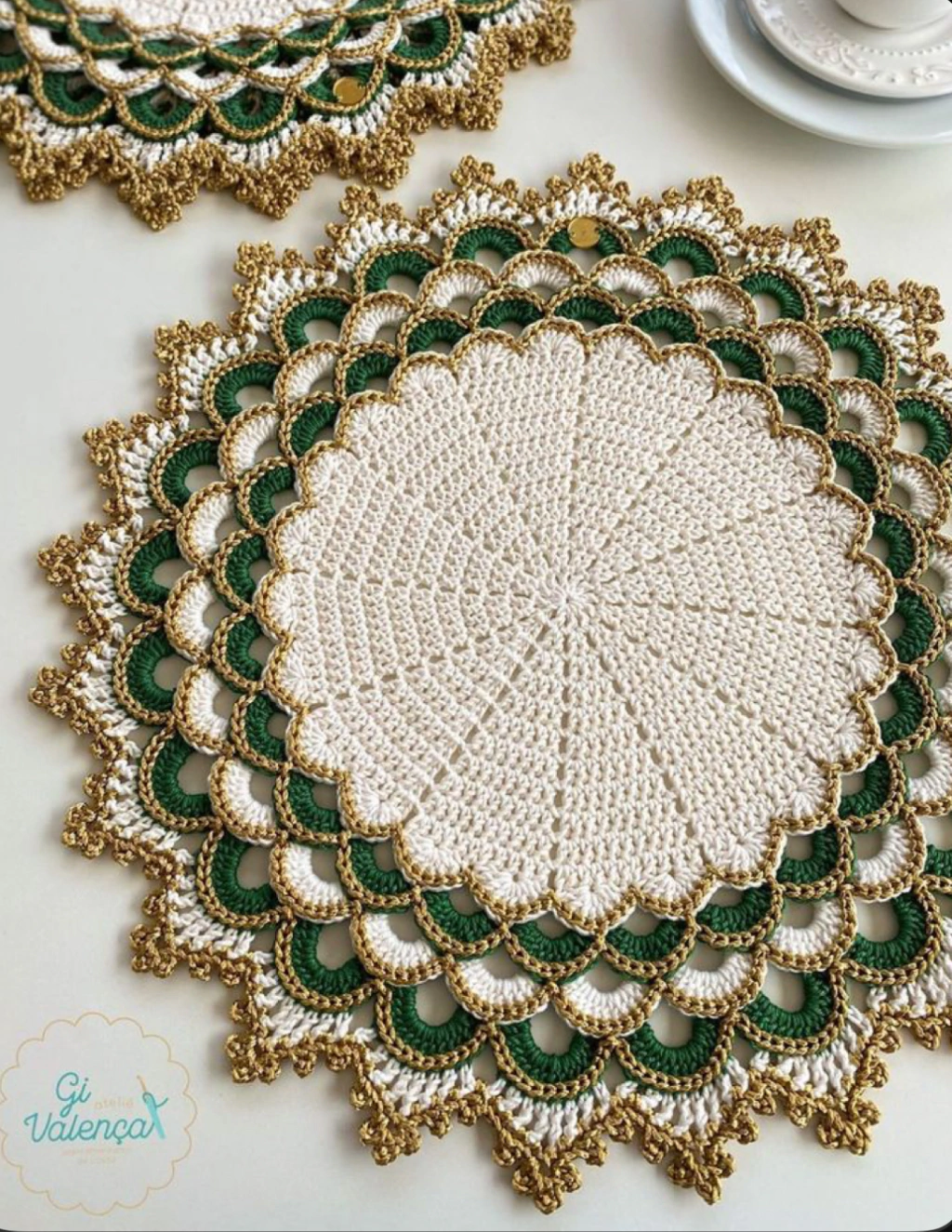 A importância do sousplat na etiqueta à mesa: dicas de etiqueta