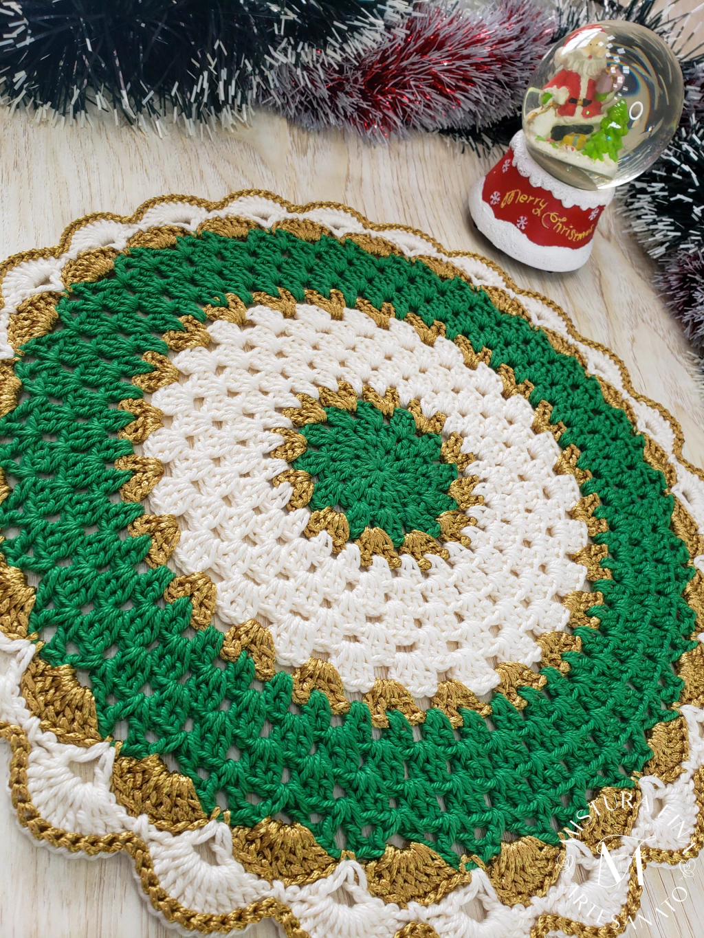 Onde encontrar os melhores sousplats de cristal e prata para sua mesa