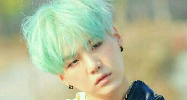 suga cabelo azul intenso 2017 era love yourself her