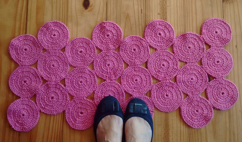 tapete de croche para quarto de menina