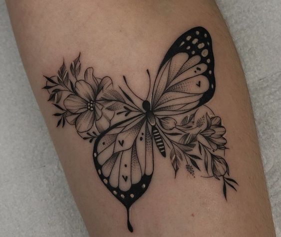 Guia Completo: Como Escolher a Tatuagem de Borboleta Perfeita para Você