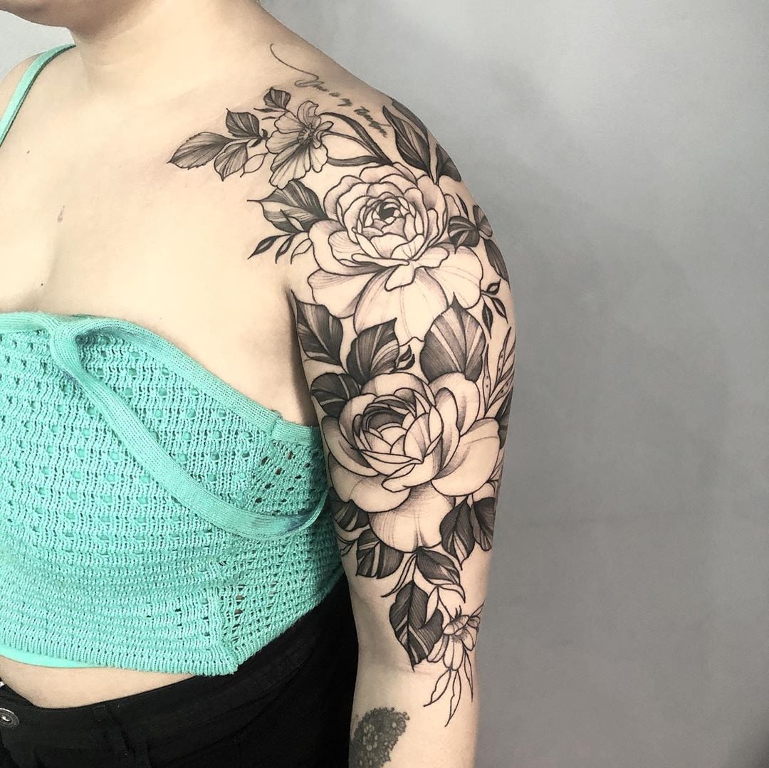 Significado das Tatuagens Florais no Antebraço Feminino