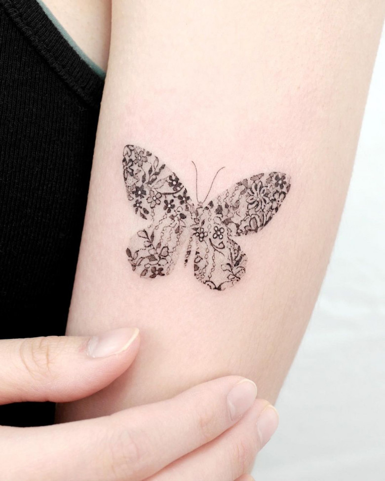 Tatuagens de Borboleta para Casais: Símbolos de União e Transformação