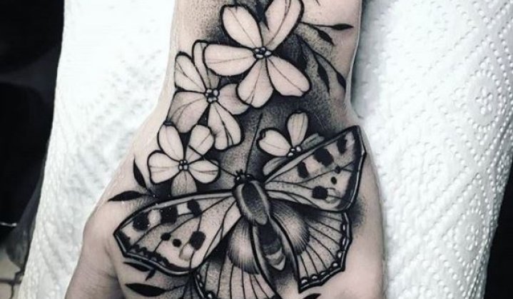 Tatuagens de Borboleta: Um Símbolo de Superação e Recomeço