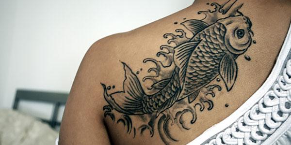 Escolhendo sua Tatuagem de Carpa: O que Cada Detalhe Revela?